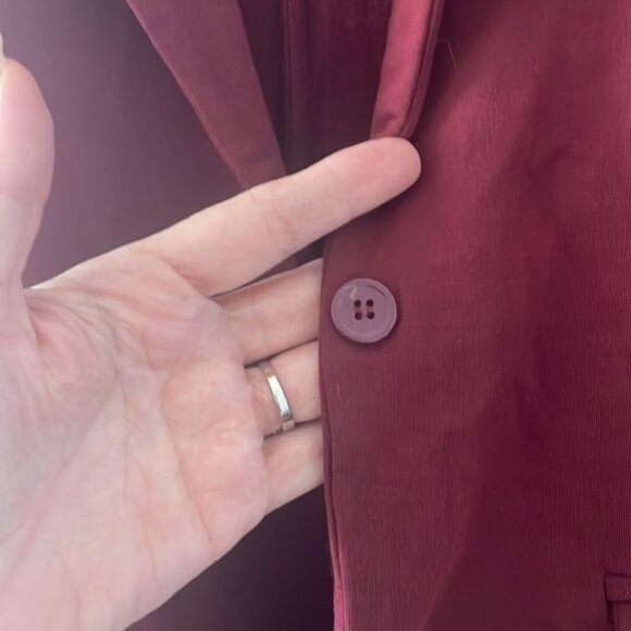 Majestic filatures blazer sz 6 plum 1 button - Picture 7 of 14
